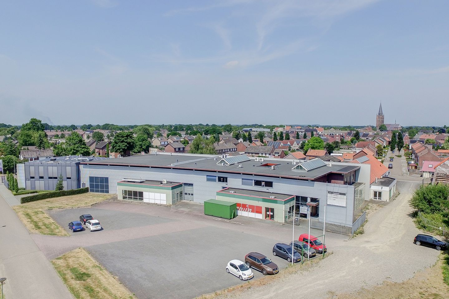 View photo 1 of Staat 40