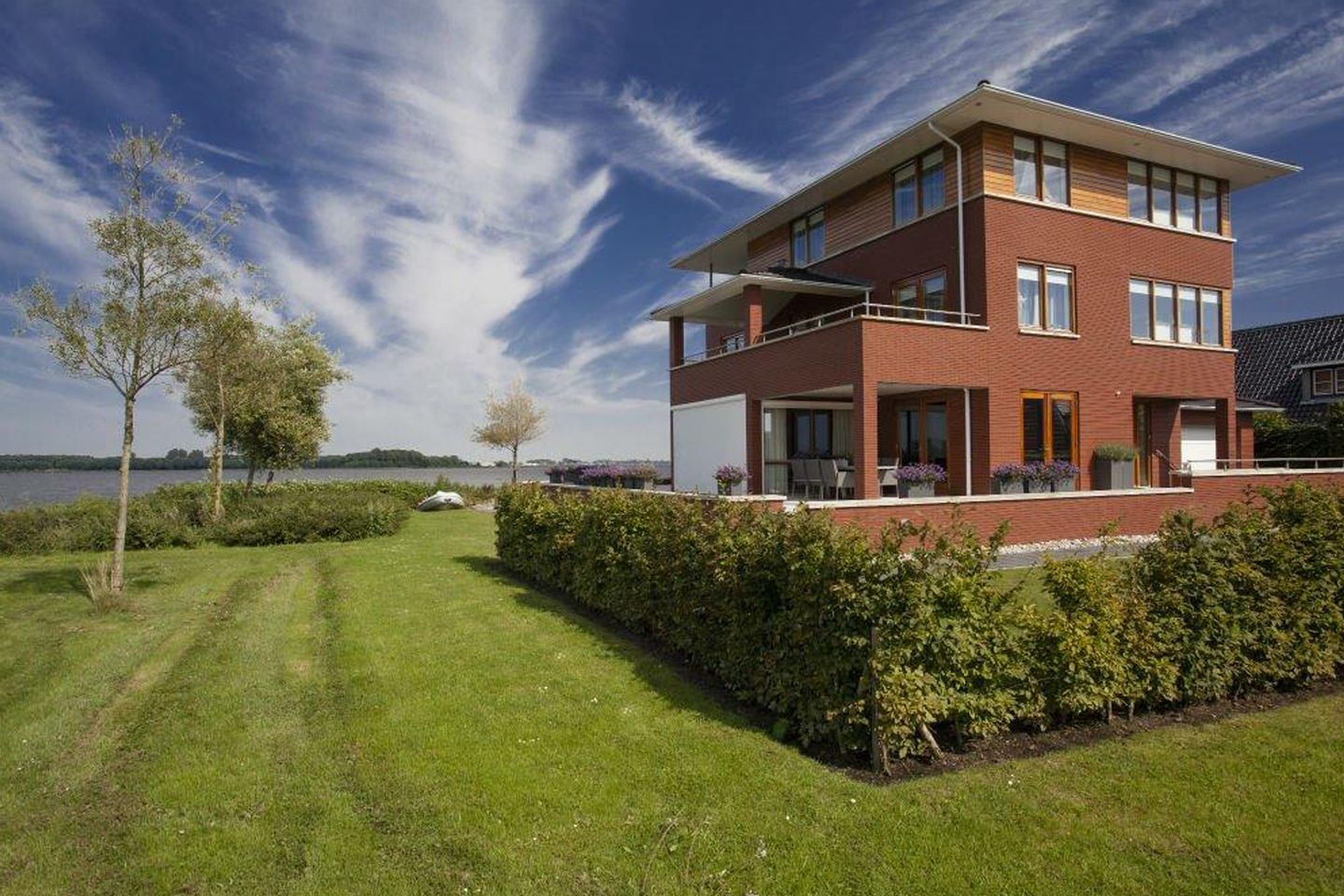 Photo 2 of Blauwestad