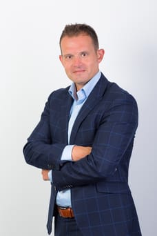 D.A.W. (Dick) Hillen - Makelaar