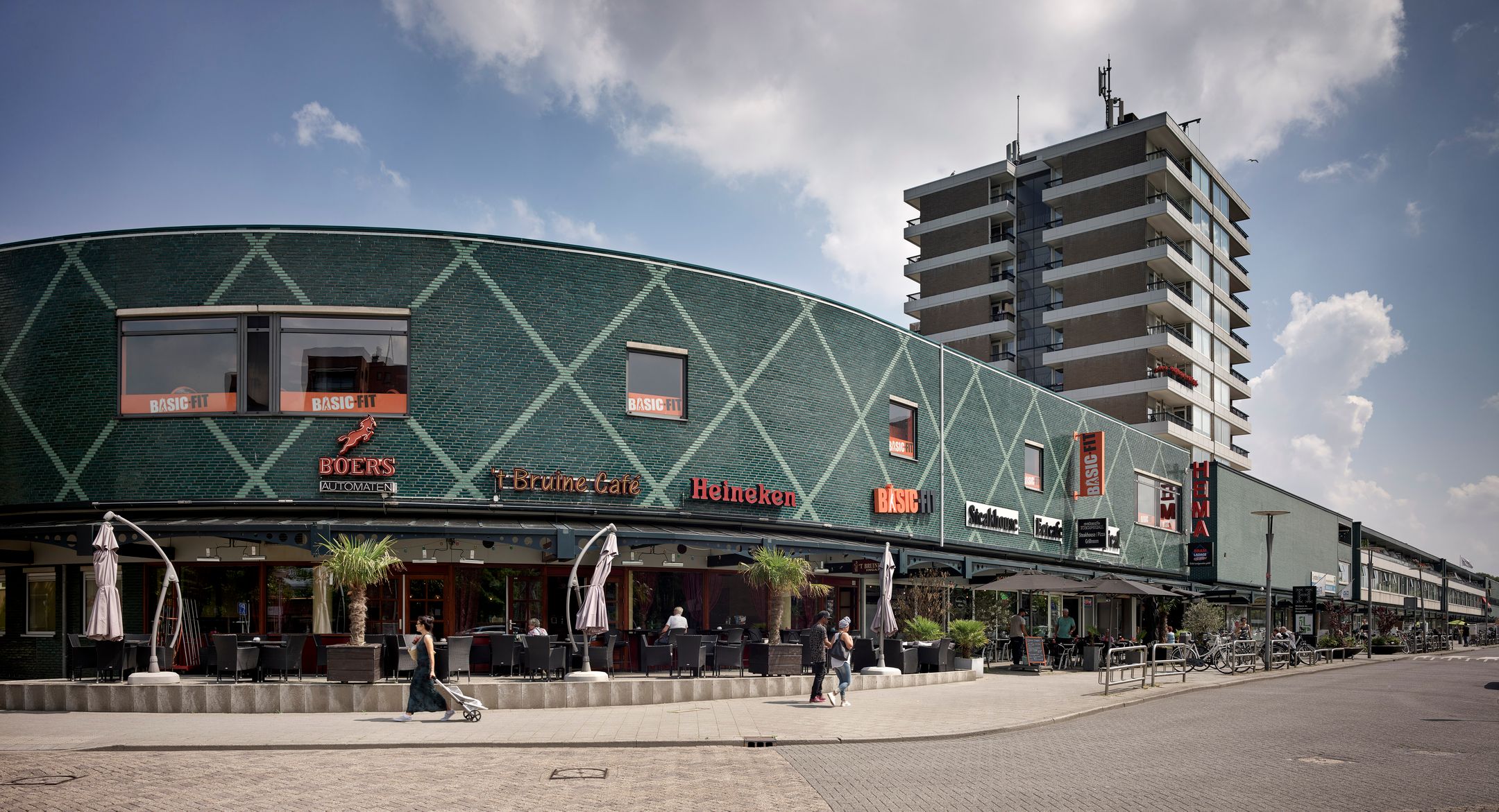 Winkel Hoogvliet Rotterdam | Zoek winkels te huur: Binnenban 6-271 3191