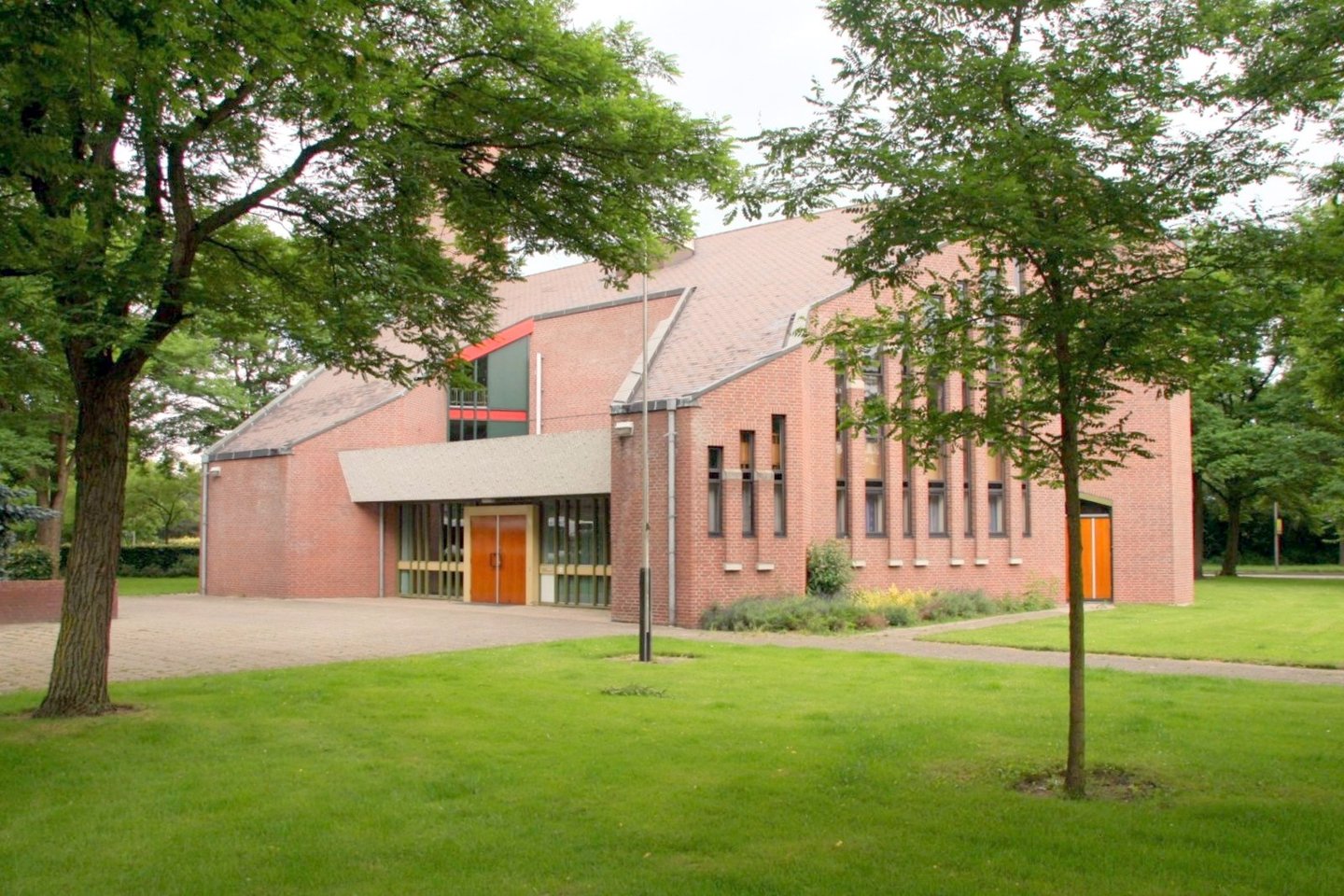 Bekijk foto 1 van Scheldelaan 141