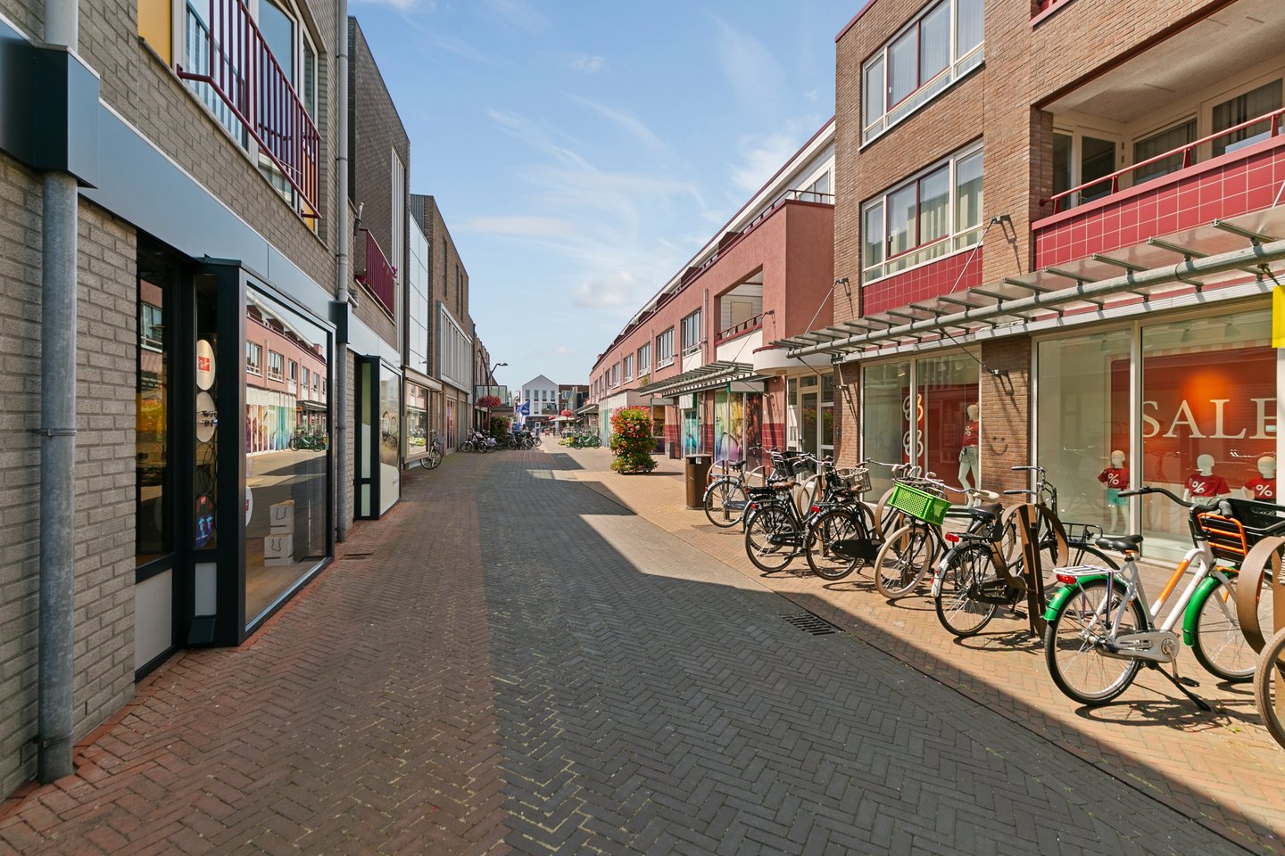 Bekijk foto 3 van Marktstraat 6