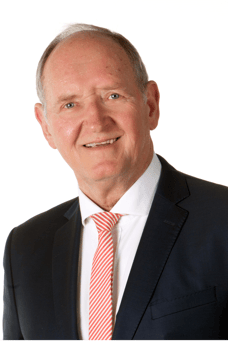 J. van Klinken MRICS RT - NVM Register Makelaar