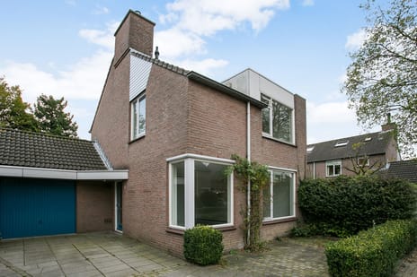 Photo 3 of Fontainebleau-, Finistere- en Neverslaan