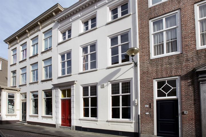 Bekijk foto 1 van Hoogstraat 19