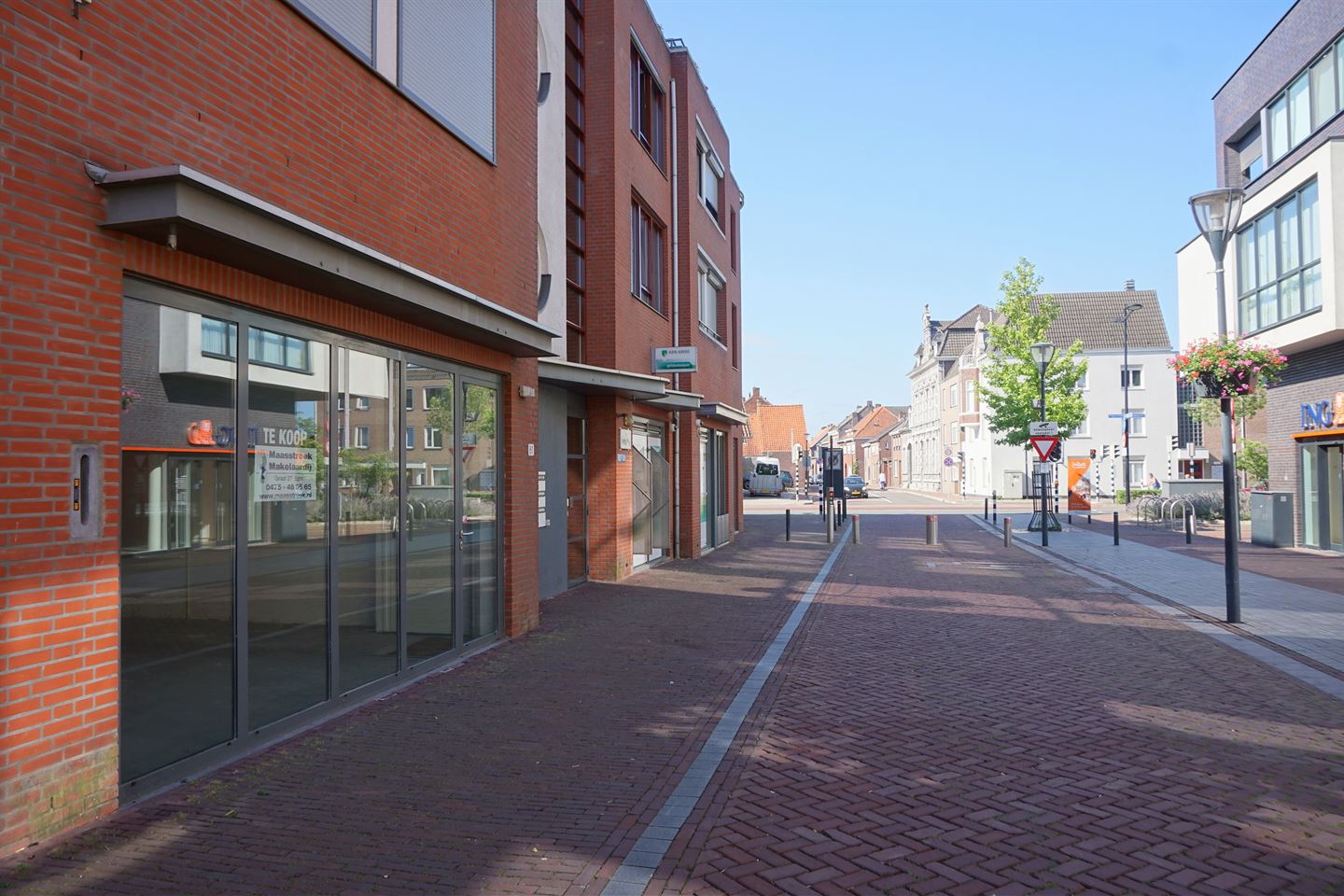 Bekijk foto 3 van Bovenste straat 81