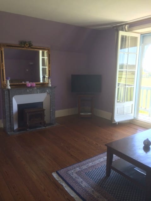 Foto 58 van Chateau la Megene