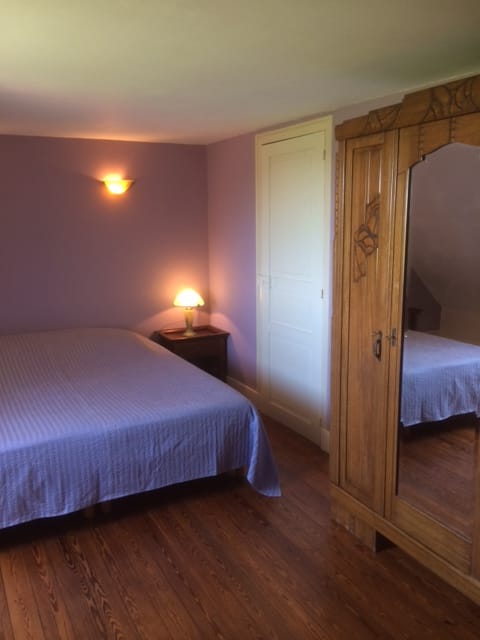 Foto 60 van Chateau la Megene