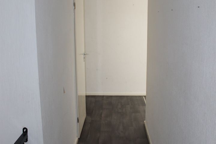 View photo 10 of Axelsestraat 176-/A