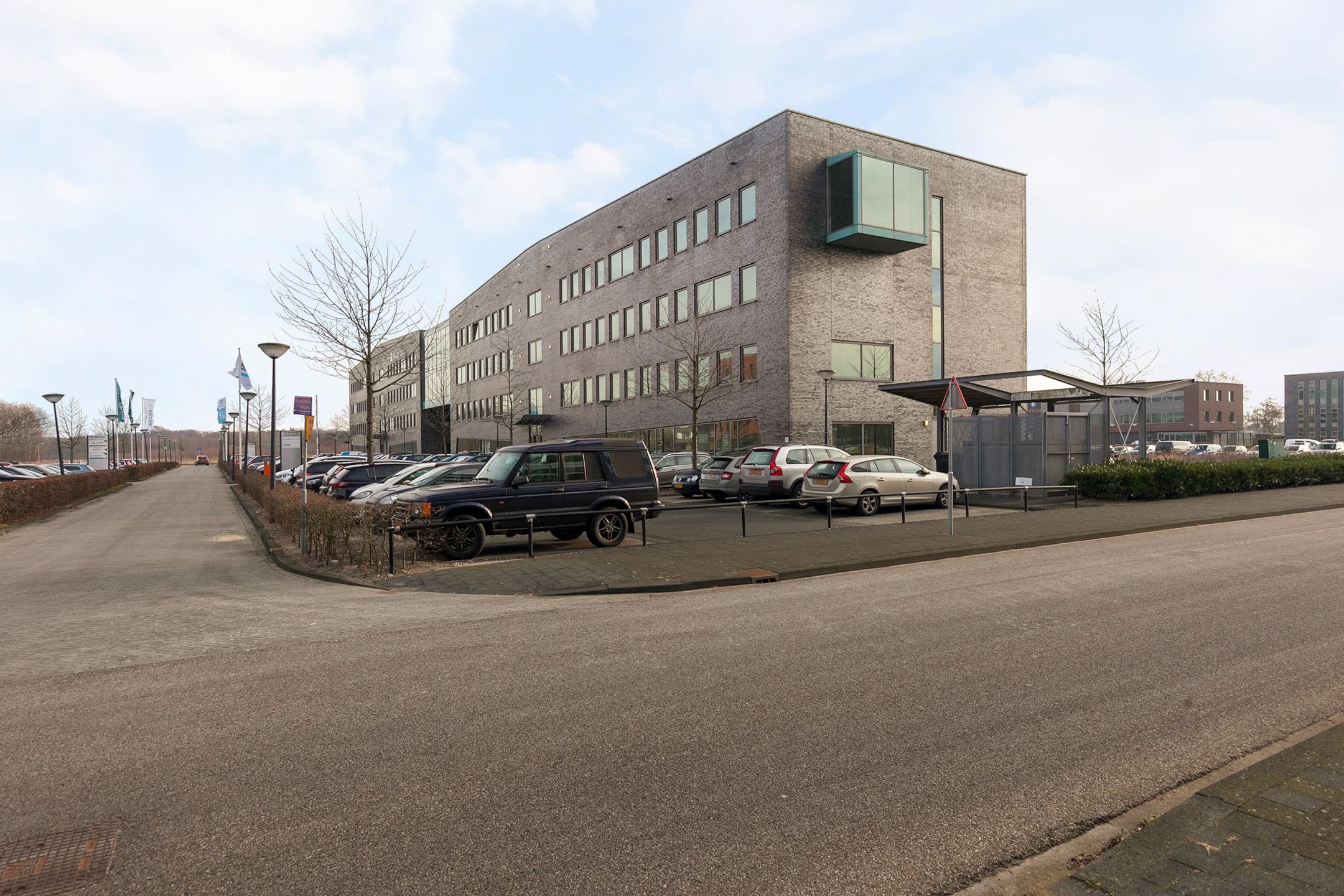 Kantoor Zwolle Zoek kantoren te huur Dokter van Lookeren Campagneweg 216 8025 BX Zwolle Kantoor Zwolle Zoek kantoren te huur Dokter van Lookeren Campagneweg 216 8025 BX Zwolle