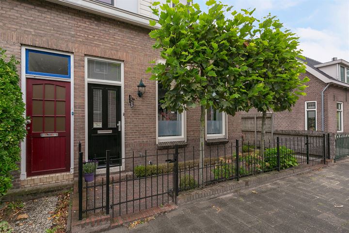 Koopwoningen Ridderkerk - Huizen Te Koop In Ridderkerk [funda]