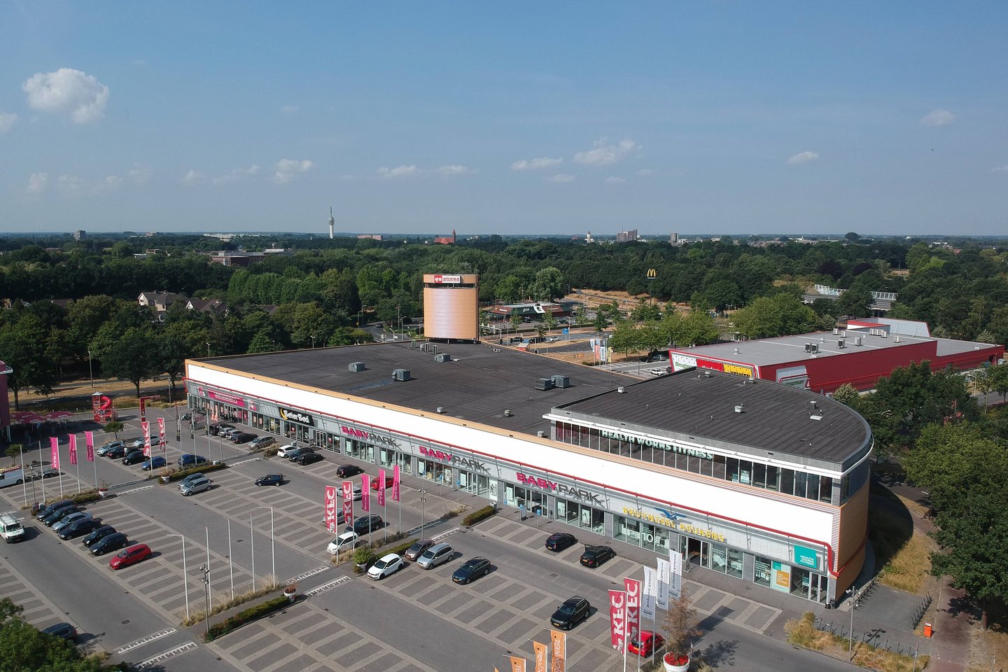 Bekijk foto 1 van Rucphensebaan 4