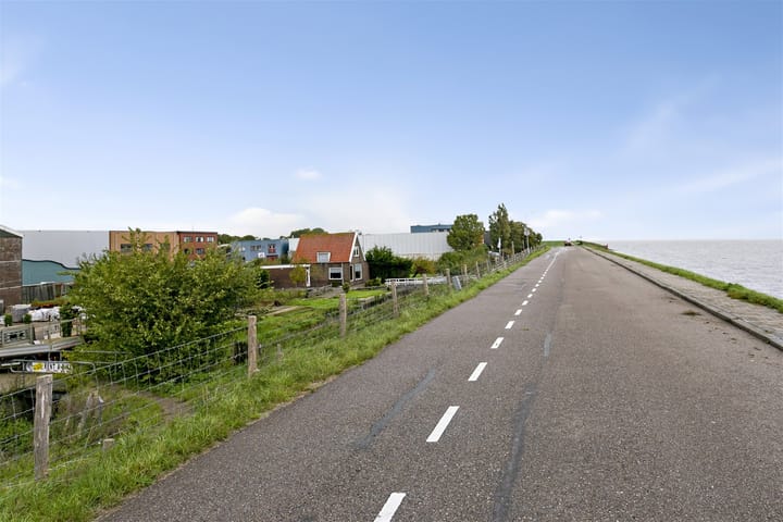 Foto 8 van Noordeinde 99-*