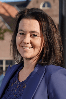 L.D.M. (Linda) van de Ridder - NVM Registered Agent