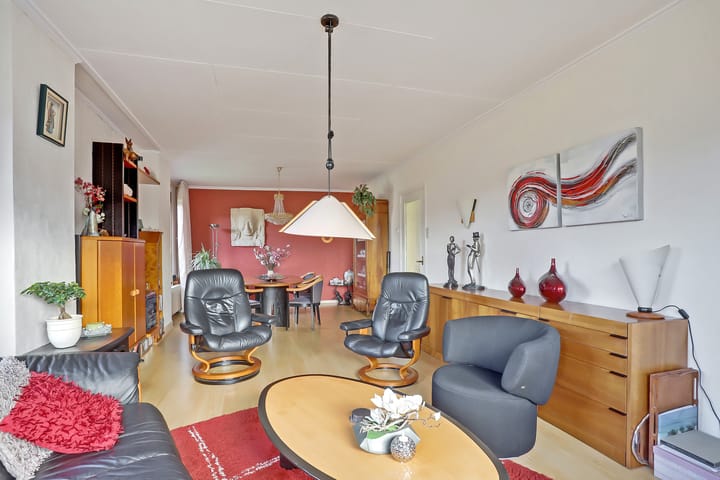 Foto 4 van Pironstraat 10