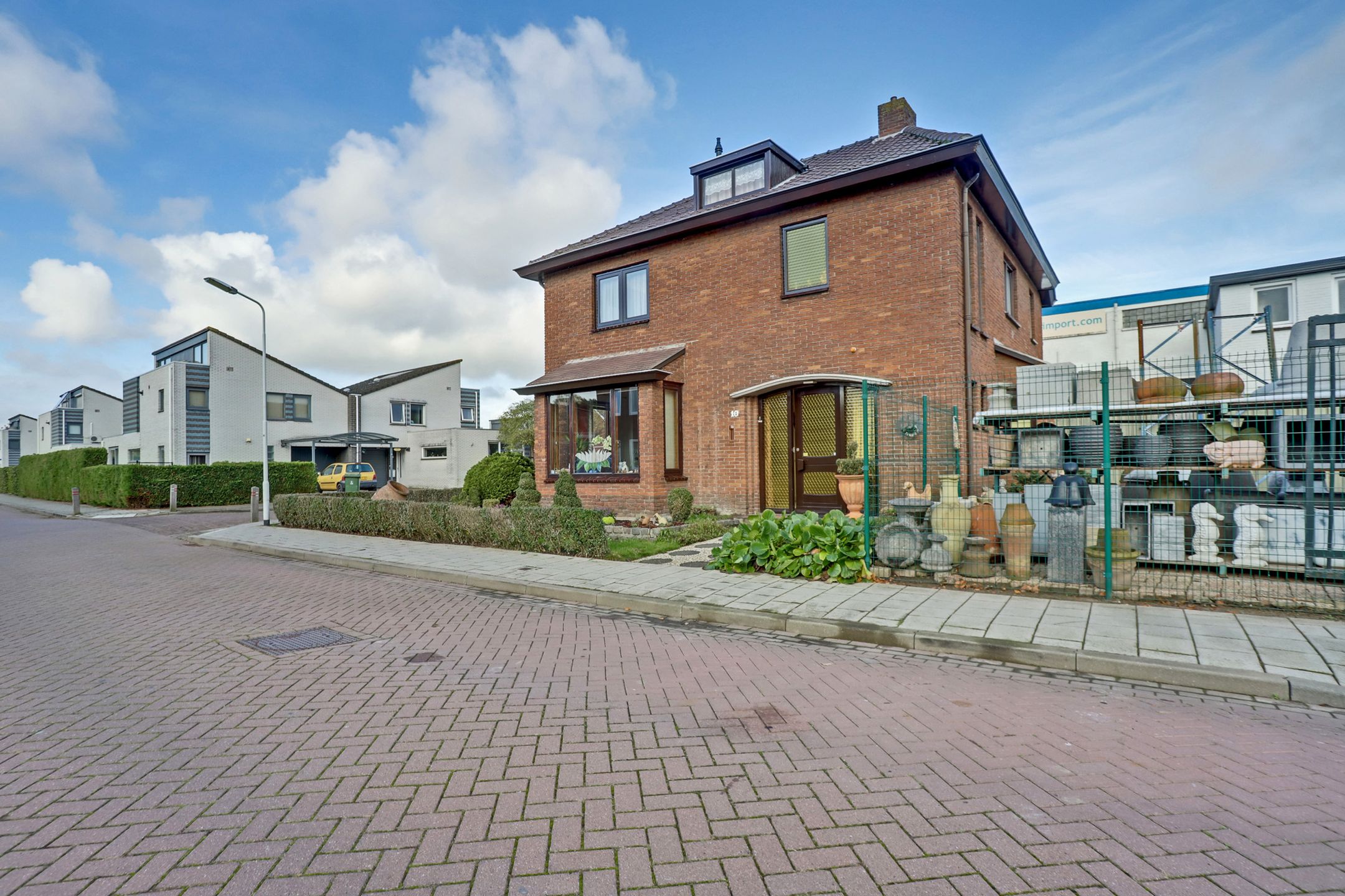 Foto 6 van Pironstraat 10