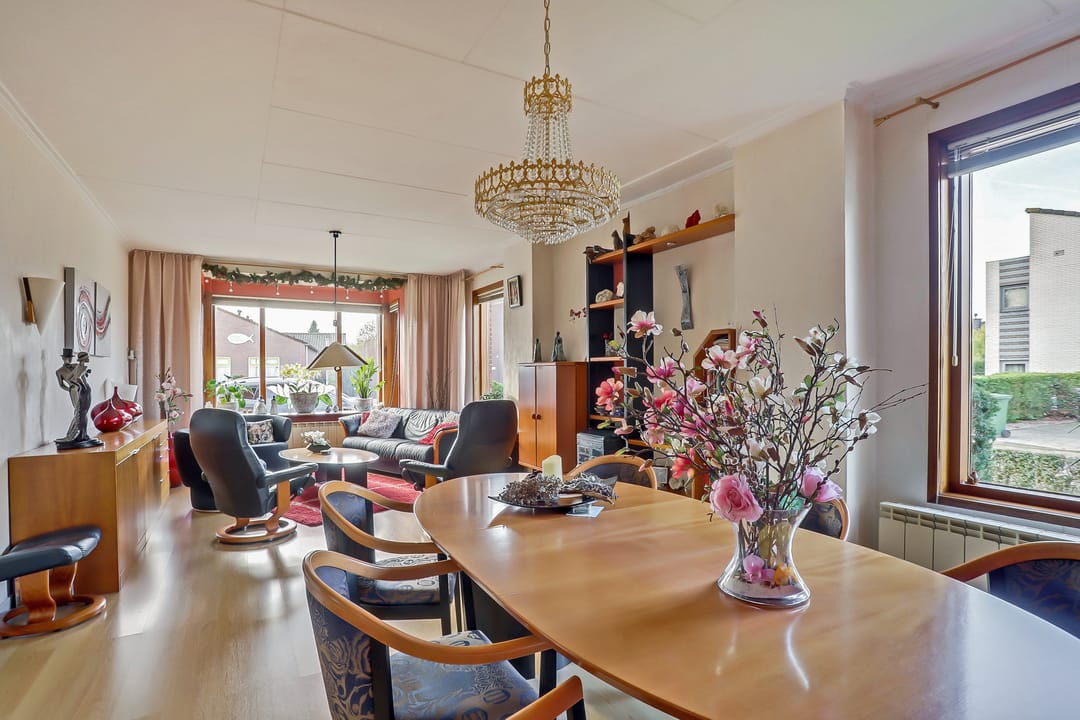 Foto 11 van Pironstraat 10