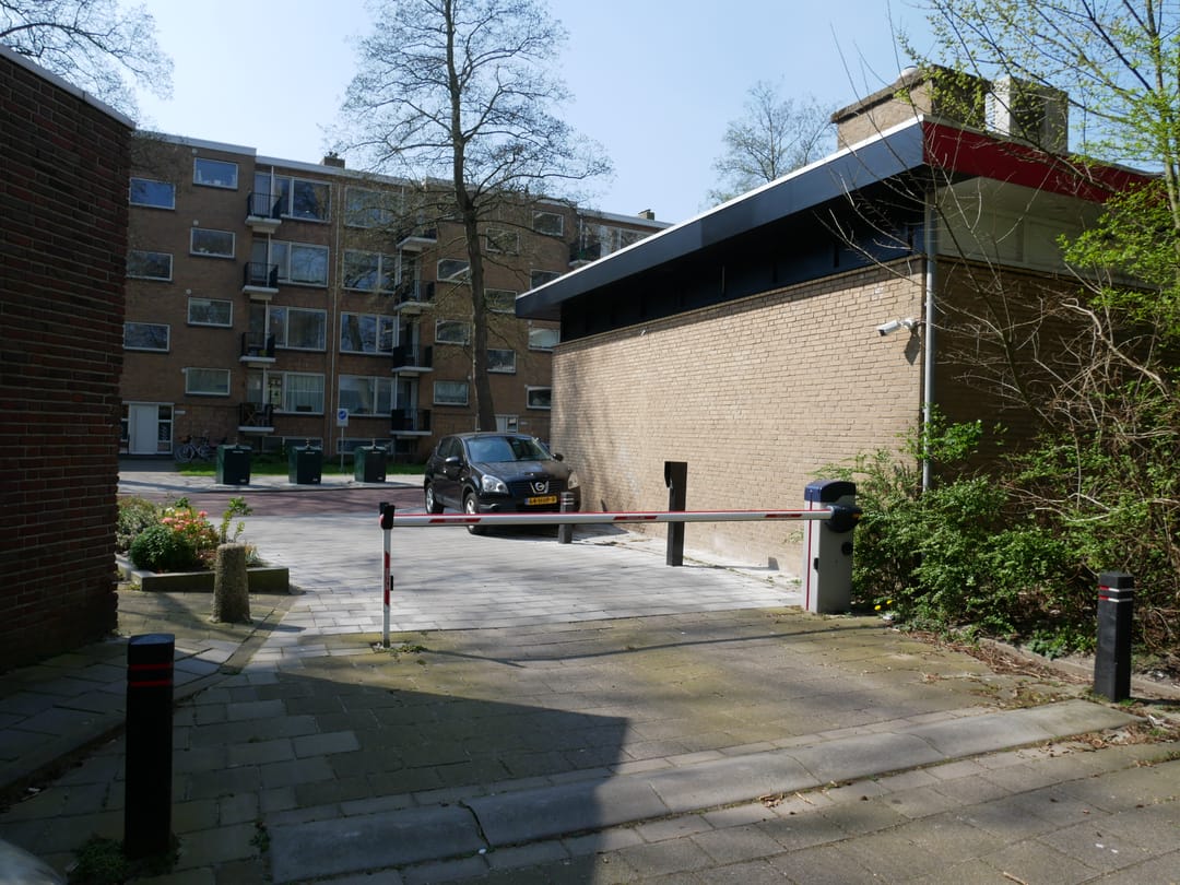 Garagebox Den Haag Zoek garageboxen te huur Isabellaland 2591 EE Den Haag [funda in business]