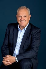 R. van der Kooij RT - NVM-makelaar (directeur)