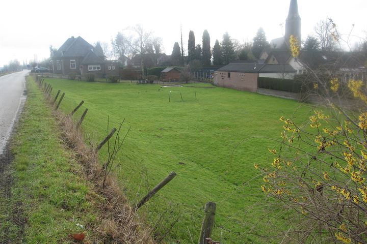 View photo 2 of Polderdijk 81