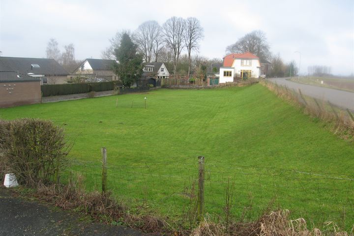 View photo 9 of Polderdijk 81