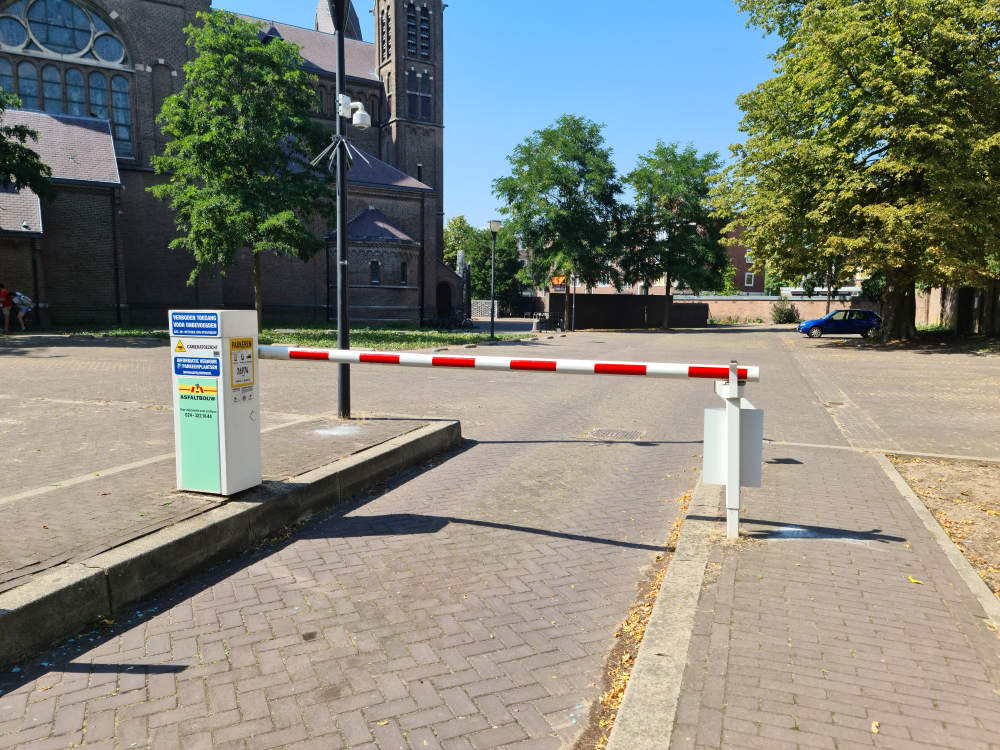 Bekijk foto 1 van Keizer Karelplein 19