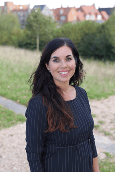 Arlette Tullenaar