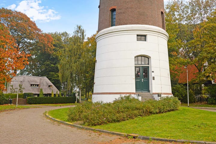 Photo 2 of van Heutszpark 8