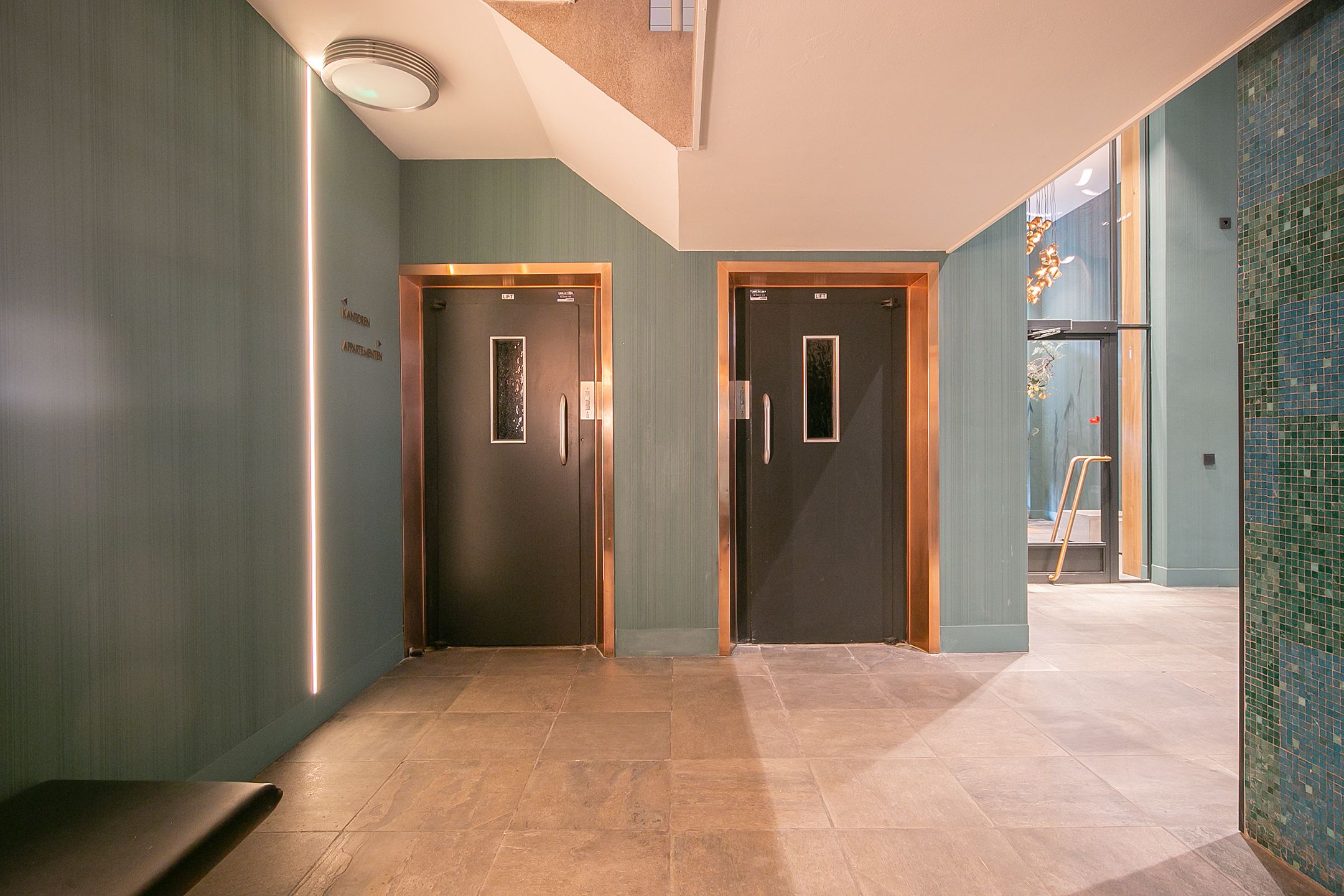 Foto 12 van Kruiskade 119-D