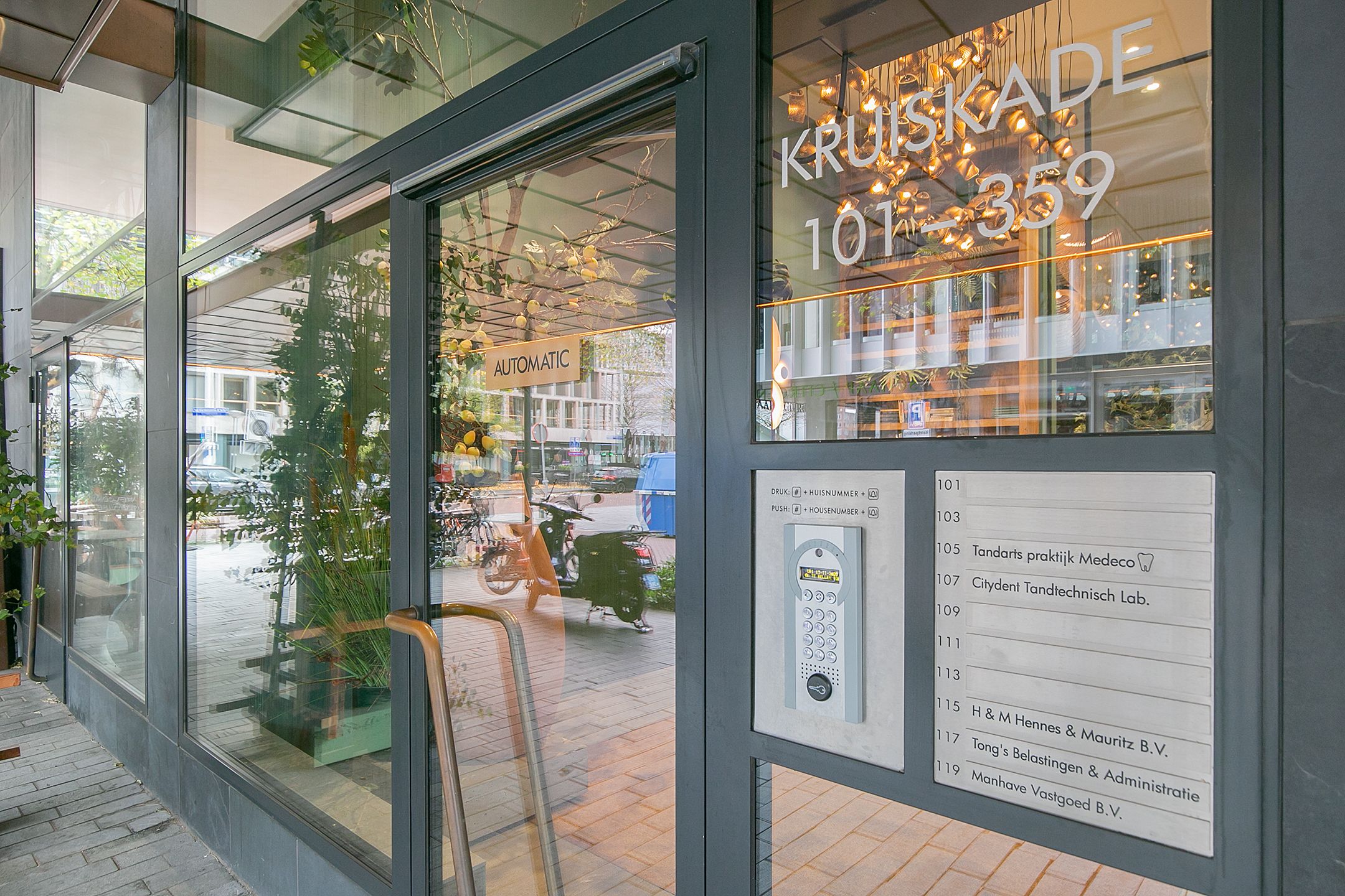 Foto 9 van Kruiskade 119-D