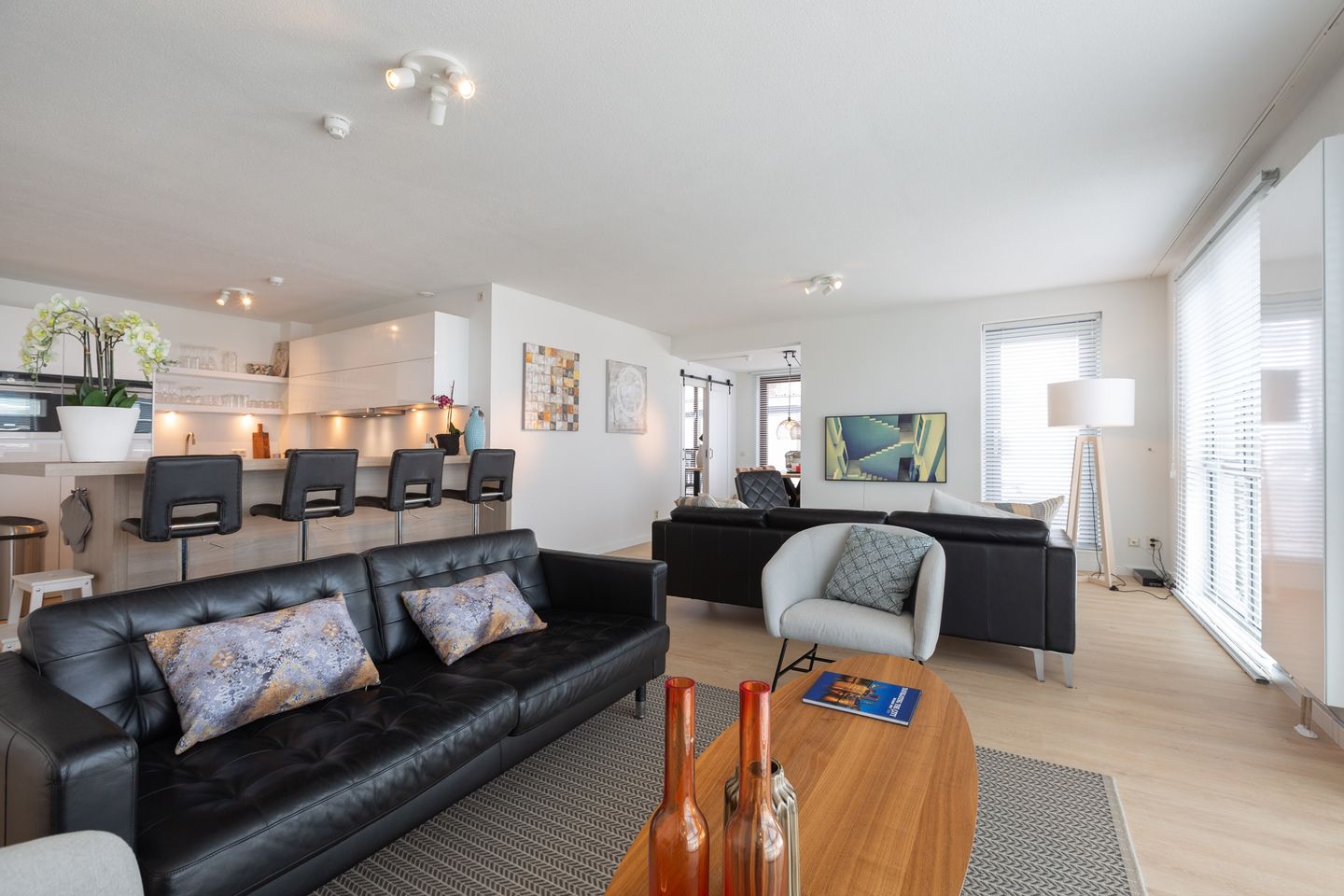 Photo 1 of Hellingweg 72-A