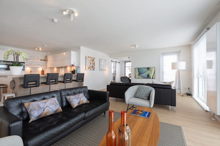 Photo 1 of Hellingweg 72-A