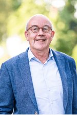 Ing. Gerard Bakker MRE NVM Bedrijfsmakelaar -