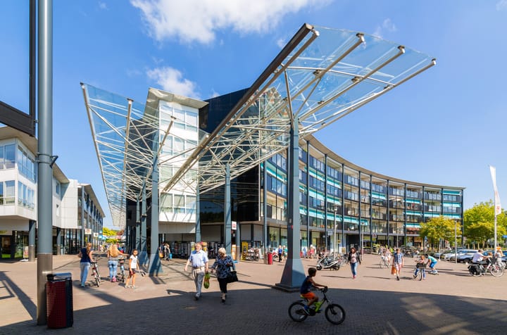 Photo 1 of Van Eesterenplein