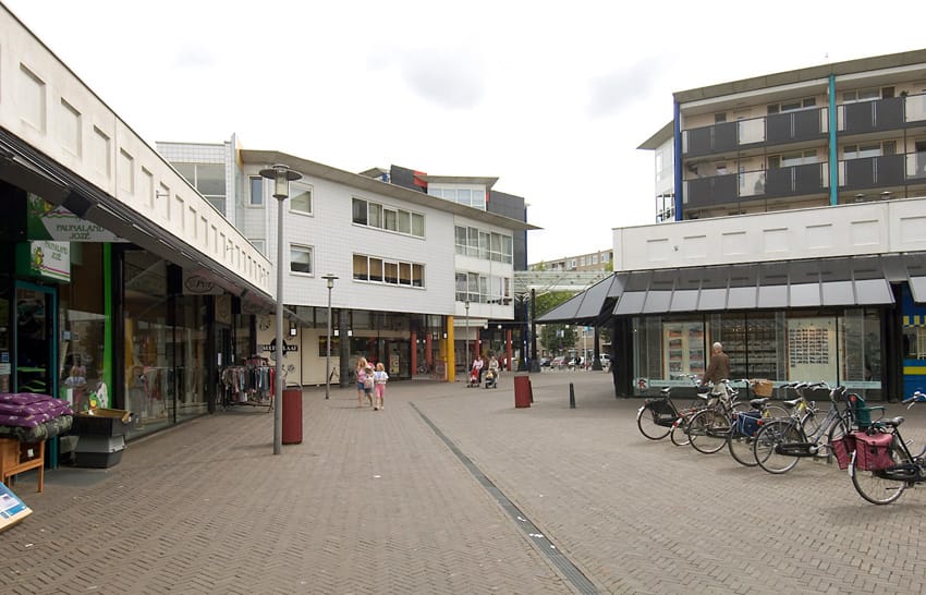 Foto 7 van Van Eesterenplein