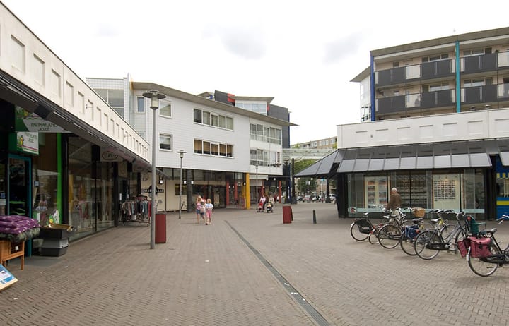 Photo 7 of Van Eesterenplein