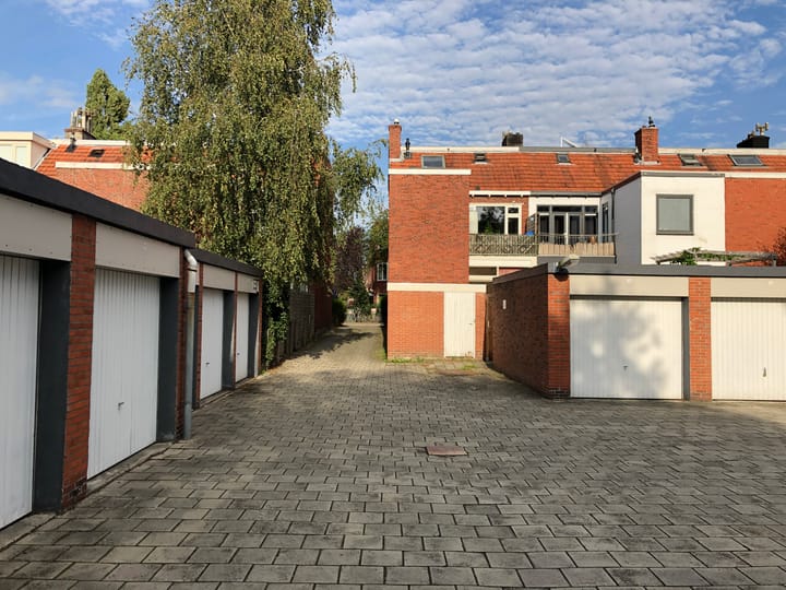 Foto 8 van Helper Weststraat