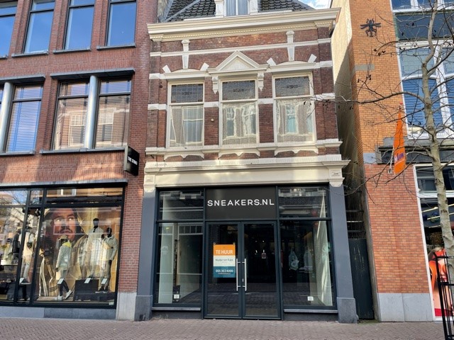 Bekijk foto 1 van Hoofdstraat 113