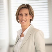Hellen van de Weijdeven - Secretaresse