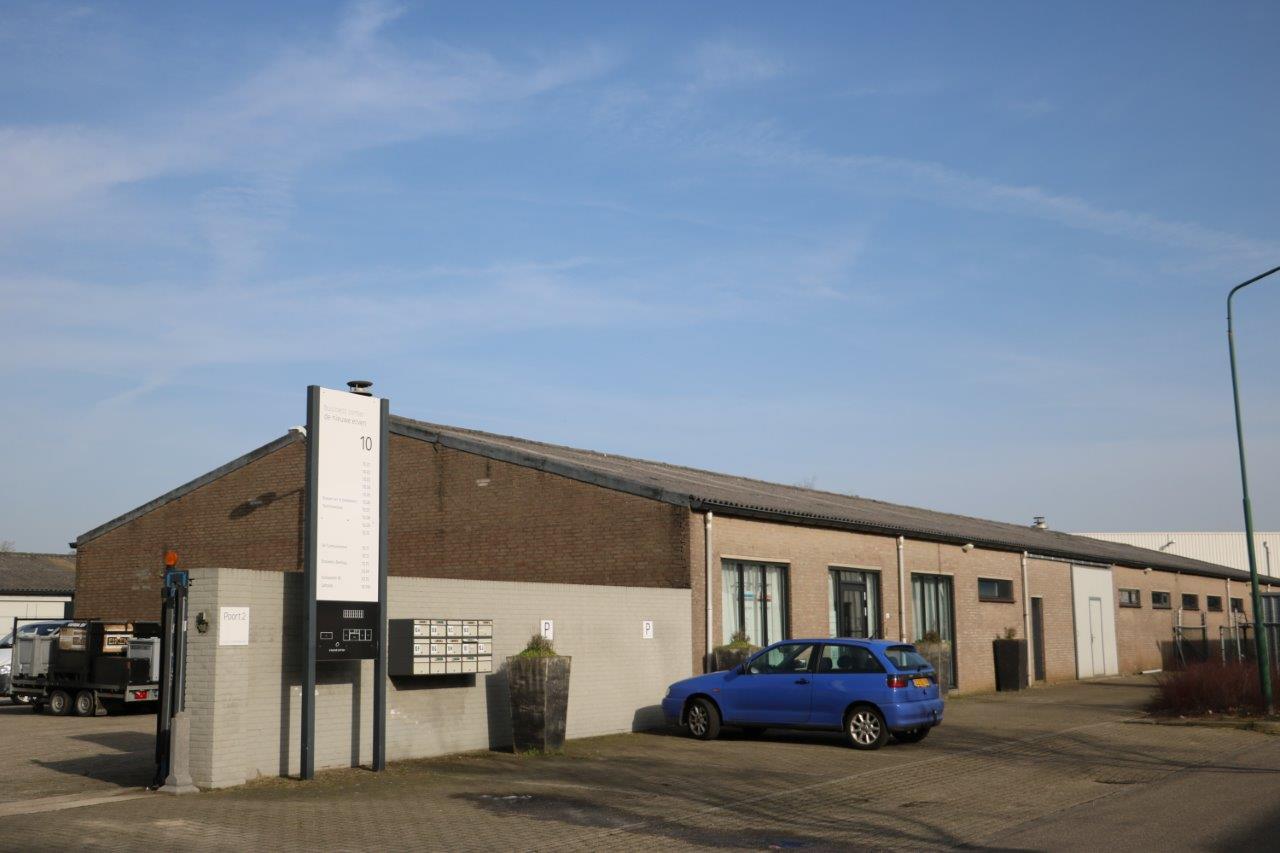 Bekijk foto 2 van De Nieuwe Erven 12