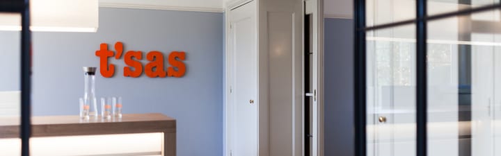 office-banner
