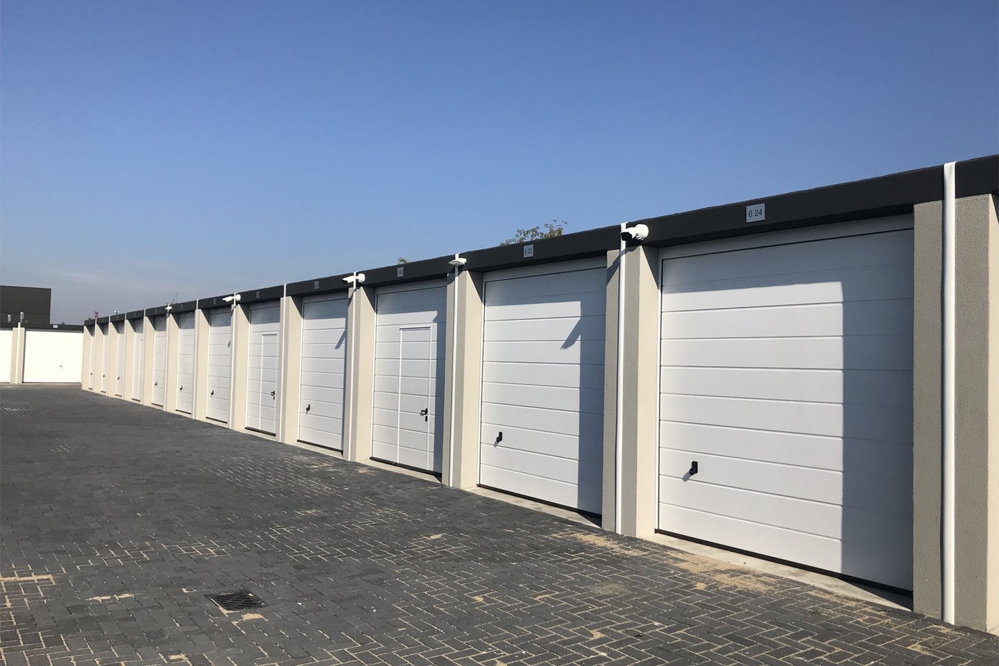 Bekijk foto 3 van Zeeheld
