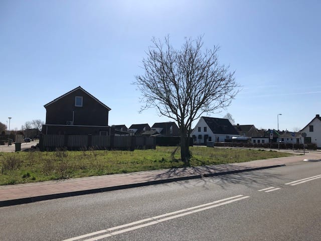 Foto 3 van Rijksweg Noord 74