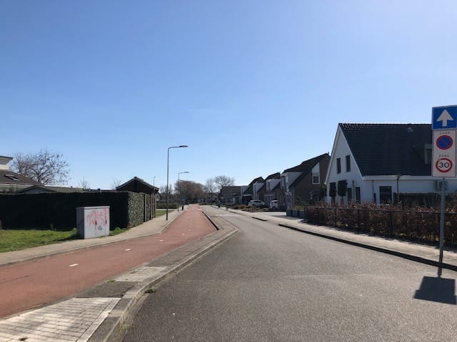 Foto 7 van Rijksweg Noord 76