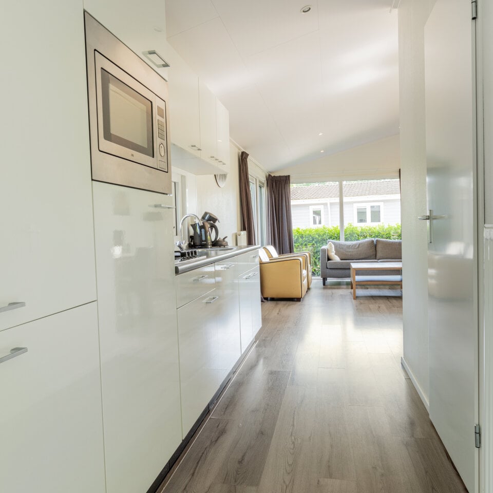 Bekijk foto 5 van Loverensestraat 11 A18