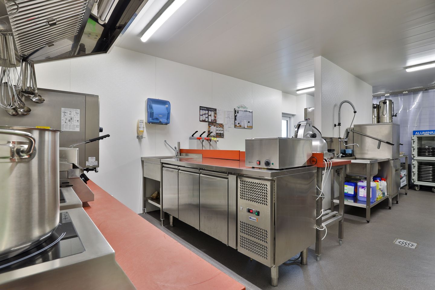 Photo 64 of Provincialeweg 133-A*