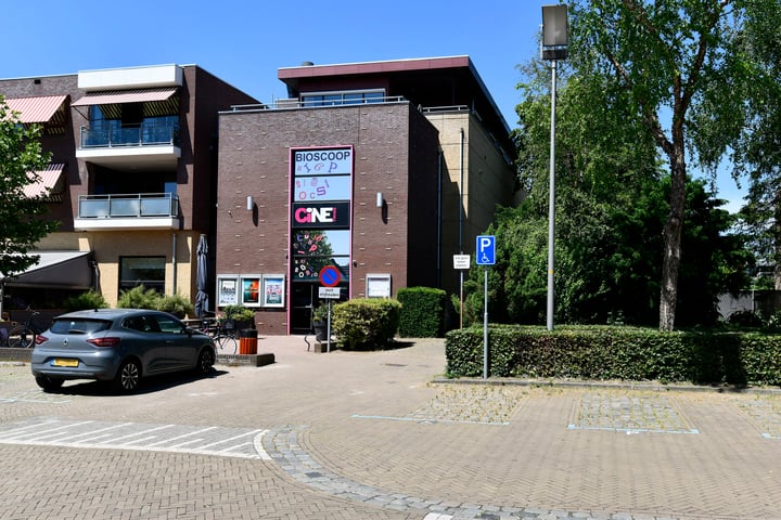 Broekkant 14 b