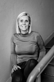 Dianne Uiting - Officemanager