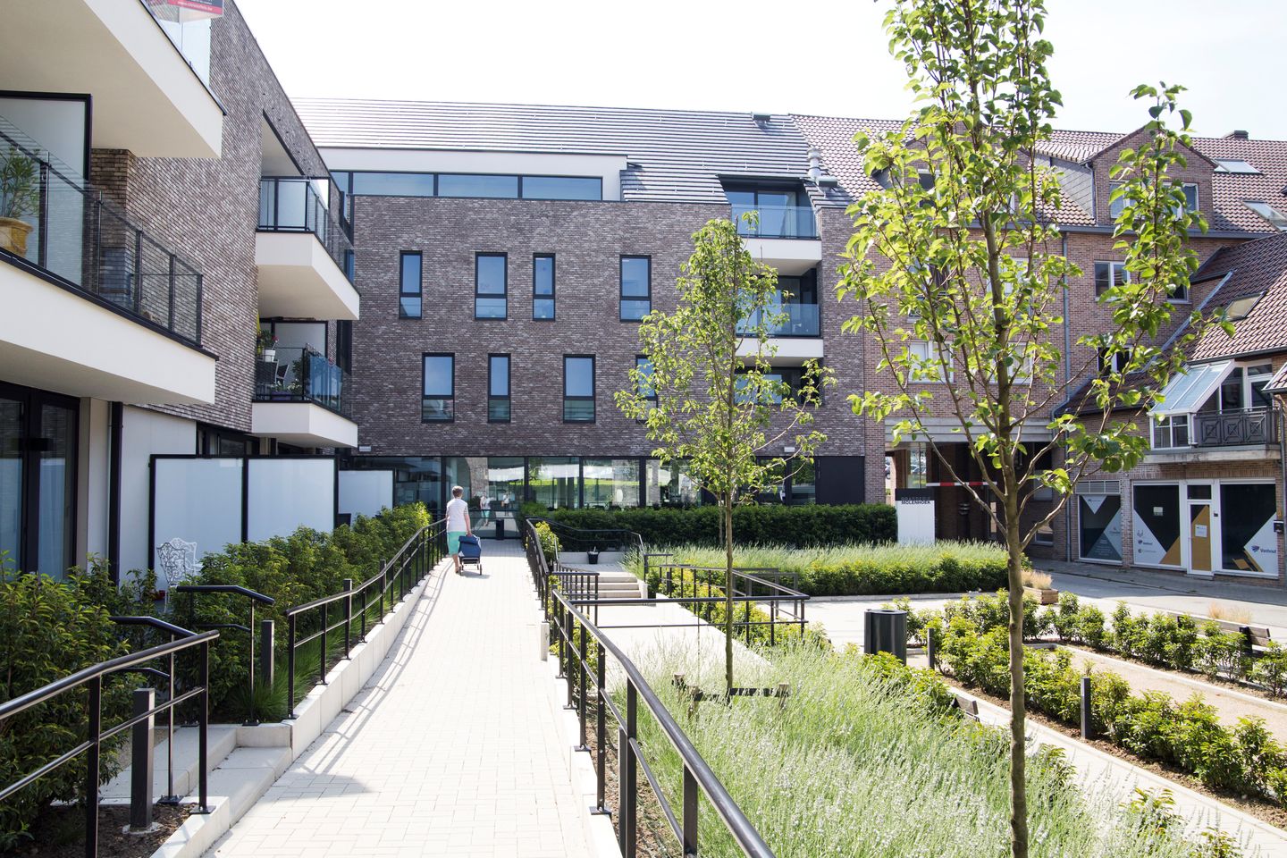 Foto 19 van Molenweideplein 66