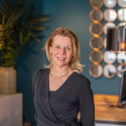 Sabine van der Grinten - Commercieel medewerker